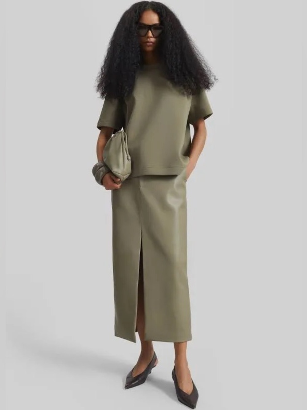 NWT The Frankie Shop Maybelle Faux Leather Maxi Skirt with Front Slit in Olive - Picture 4 of 16